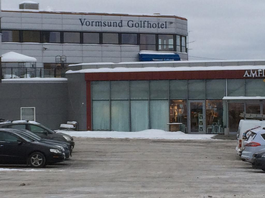 Vormsund Golf Hotell Bed Breakfast Екстериор снимка